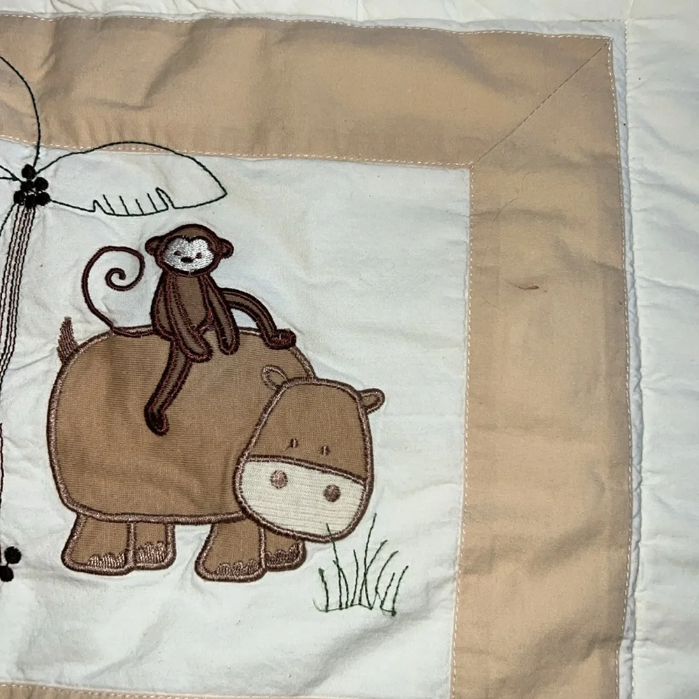 NoJo Baby Quilt - Jungle Animals - Neutral Colors, Gender Neutral